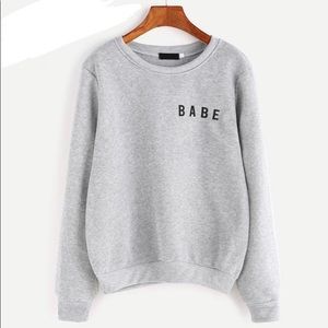 Babe sweater
